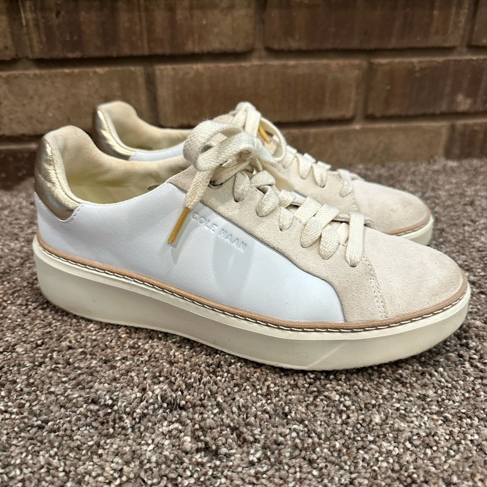 Cole Haan GrandPrø Topspin Sneakers White Leather & Suede Gold Accents Size 6.5